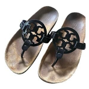 Tory Burch Sandal Womens Size 5.5 Miller Patent Leather Slip On Thong Cloud